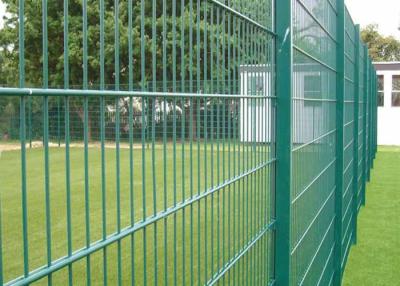 Green Pvc Coated 868 Double Loop Fencing 50x200mm In Sport Field